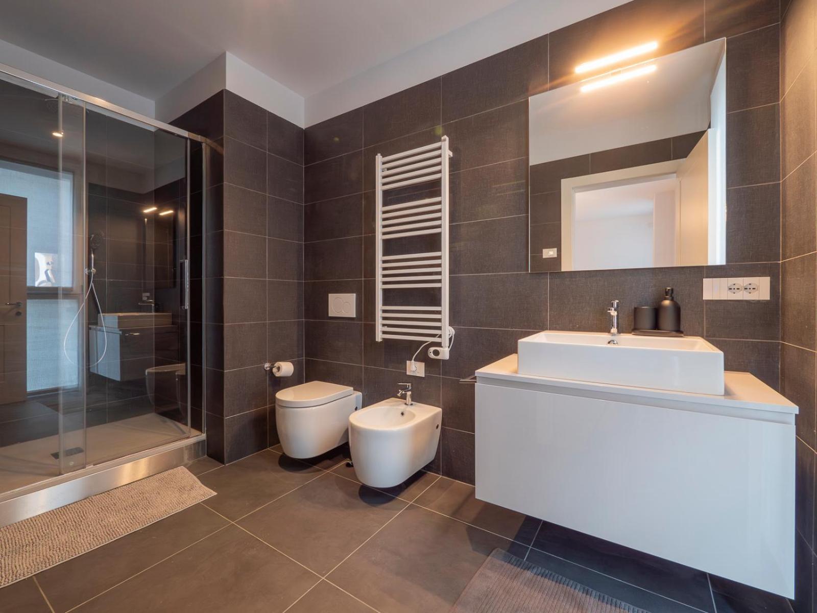 Luxury - Principe Eugenio 3 - 4 Piano * Milan