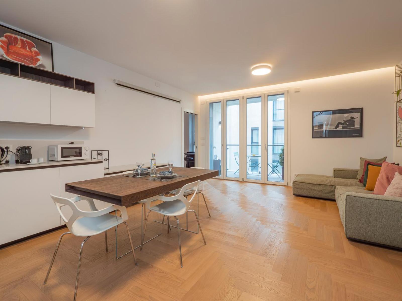 Luxury - Principe Eugenio 3 - 4 Piano * Milan